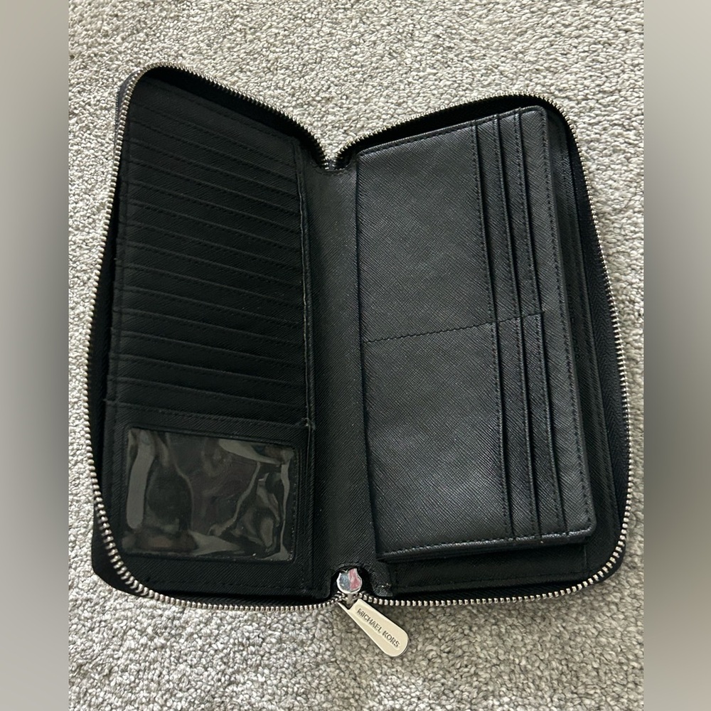 Michael Kors Continental Monogram Wallet - Picture 9 of 10